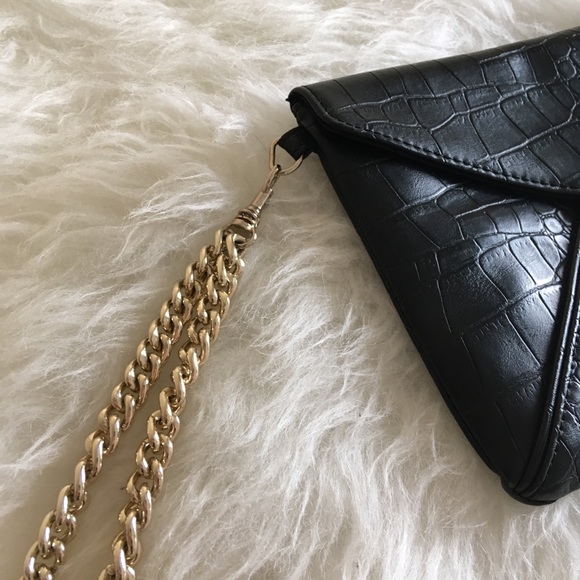 Express Black Leather Envelope Gold Clutch Purse - Picture 2 of 7